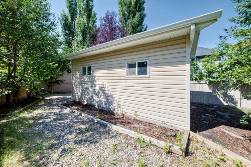 13 Cresthaven Way Sw, Calgary, AB - Outdoor