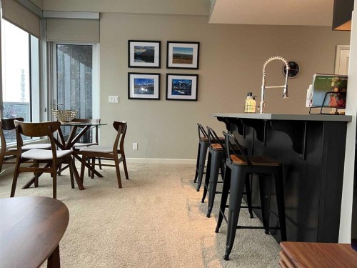 409-1320 1 Street Se, Calgary, AB - Indoor Photo Showing Dining Room