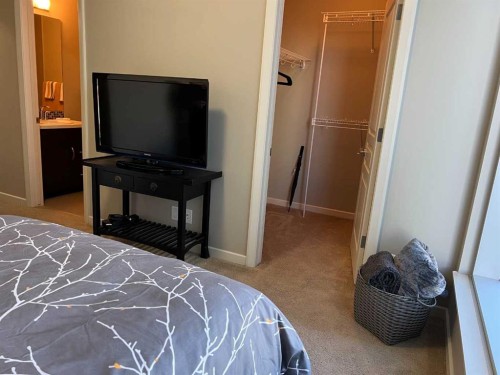 409-1320 1 Street Se, Calgary, AB - Indoor Photo Showing Bedroom