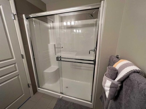 409-1320 1 Street Se, Calgary, AB - Indoor Photo Showing Bathroom