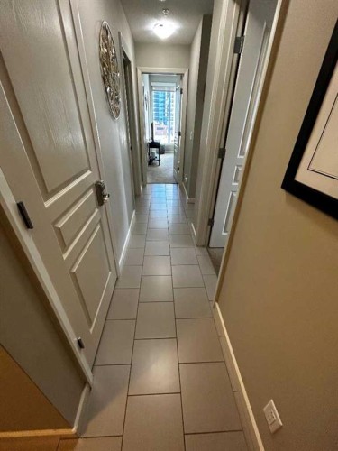 409-1320 1 Street Se, Calgary, AB - Indoor Photo Showing Other Room