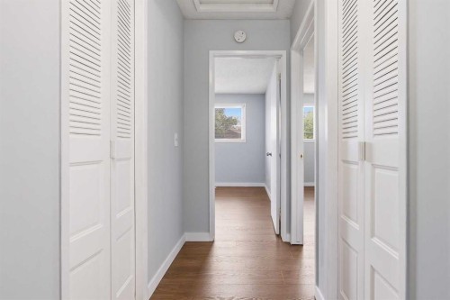 15 Doverville Way Se, Calgary, AB - Indoor Photo Showing Other Room