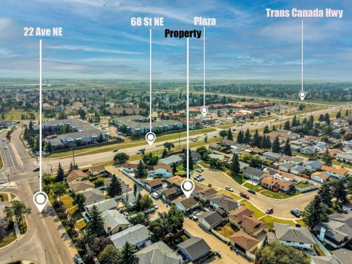 212 Pinetree Place Ne, Calgary, AB -  With View