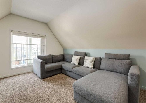 71 Seton Gardens Se, Calgary, AB - Indoor Photo Showing Living Room