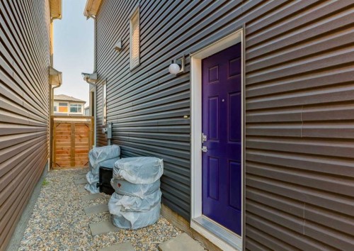 71 Seton Gardens Se, Calgary, AB - Outdoor With Exterior