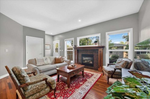 1122 21 Avenue Nw, Calgary, AB 