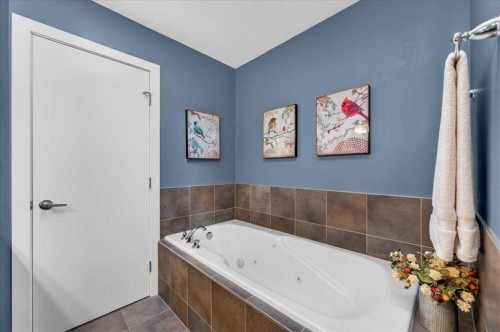 1122 21 Avenue Nw, Calgary, AB 