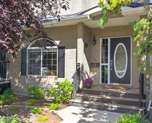 1122 21 Avenue Nw, Calgary, AB 