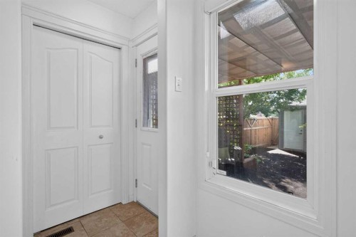79 Autumn Green Se, Calgary, AB - Indoor Photo Showing Other Room