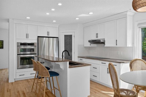 79 Autumn Green Se, Calgary, AB - Indoor Photo Showing Kitchen With Stainless Steel Kitchen With Upgraded Kitchen