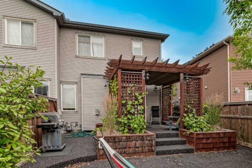 79 Autumn Green Se, Calgary, AB - Outdoor With Exterior