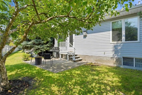 50 Douglasview Park Se, Calgary, AB - Outdoor