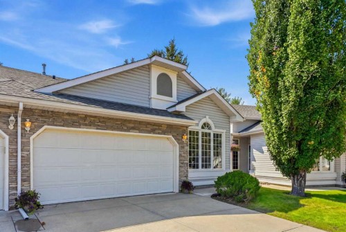 50 Douglasview Park Se, Calgary, AB - Outdoor