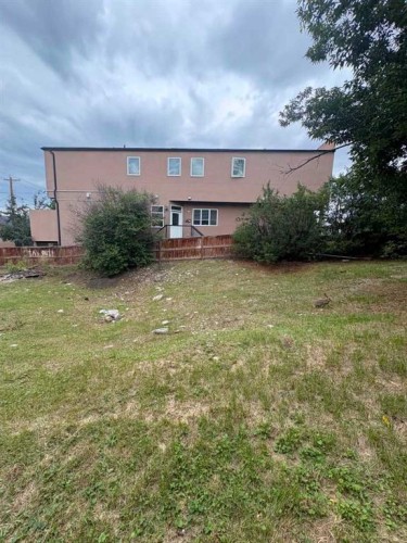 4511 Bowness Road Nw, Calgary, AB 