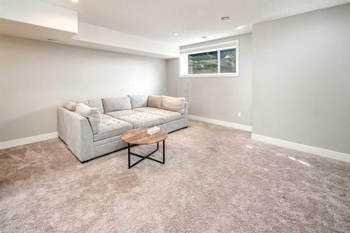 464 29 Avenue Nw, Calgary, AB - Indoor