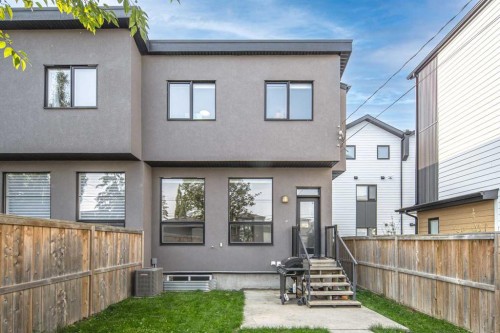 464 29 Avenue Nw, Calgary, AB - Outdoor