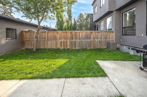 464 29 Avenue Nw, Calgary, AB - Outdoor