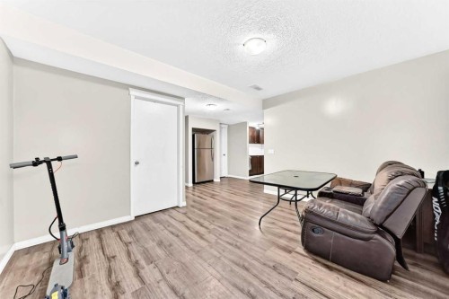 71 Martha'S Meadow Close Ne, Calgary, AB 