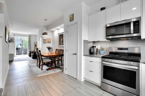 984 Walden Drive Se, Calgary, AB - Indoor Photo Showing Kitchen With Upgraded Kitchen
