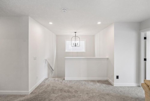 62 Southborough Crescent, Cochrane, AB - Indoor Photo Showing Other Room