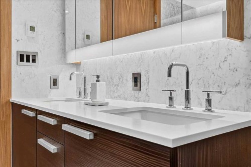 302-738 1 Avenue Sw, Calgary, AB - Indoor
