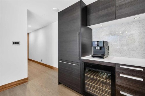 302-738 1 Avenue Sw, Calgary, AB - Indoor