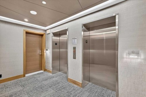 302-738 1 Avenue Sw, Calgary, AB - Indoor