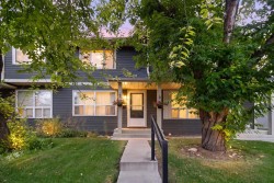 321 Queenston Heights SE Calgary, AB T2J 6N8