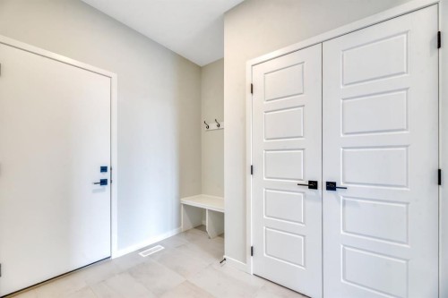 63 Setonvista Grove Se, Calgary, AB - Indoor Photo Showing Other Room