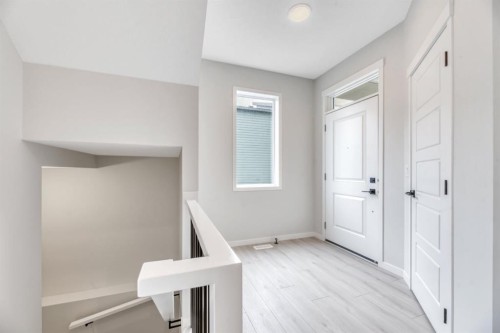 63 Setonvista Grove Se, Calgary, AB - Indoor Photo Showing Other Room