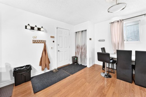 983 Rundlecairn Way Ne, Calgary, AB - Indoor