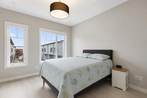 830 81 Street Sw, Calgary, AB - Indoor Photo Showing Bedroom