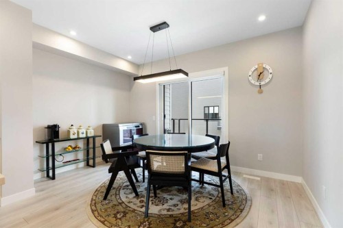 830 81 Street Sw, Calgary, AB - Indoor Photo Showing Dining Room