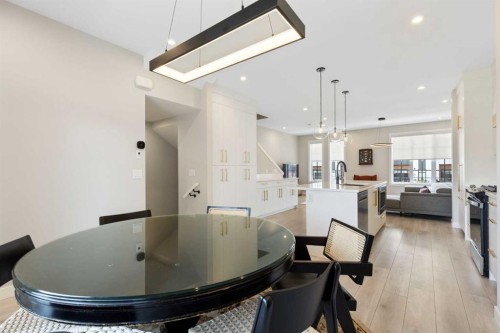 830 81 Street Sw, Calgary, AB - Indoor