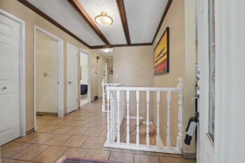 231 Cedarille Green Sw, Calgary, AB 
