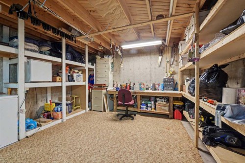 231 Cedarille Green Sw, Calgary, AB 