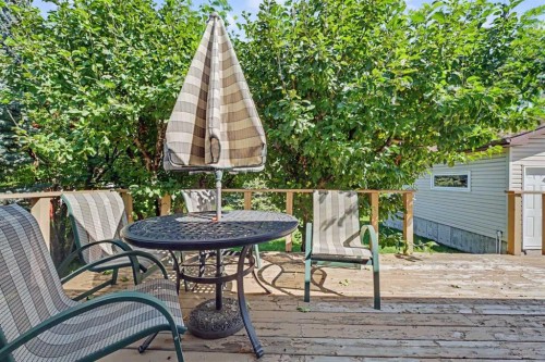 231 Cedarille Green Sw, Calgary, AB 