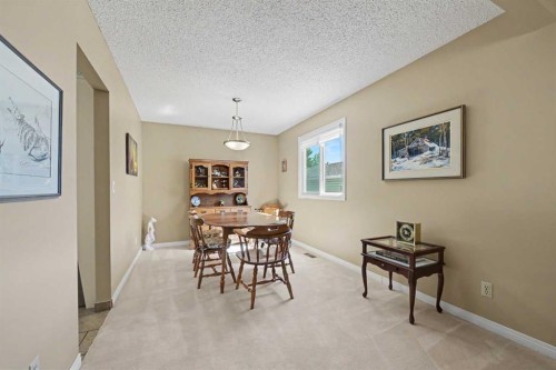 231 Cedarille Green Sw, Calgary, AB 