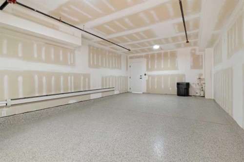 203-275 Lebel Crescent Nw, Calgary, AB - Indoor Photo Showing Other Room