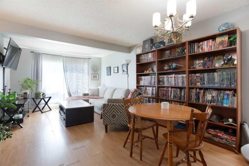 28 Martinview Road Ne, Calgary, AB - Indoor