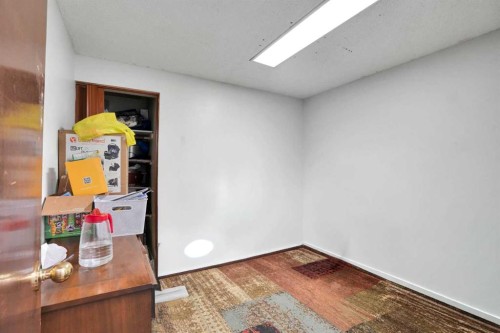 888 Rundlecairn Way Ne, Calgary, AB - Indoor Photo Showing Other Room