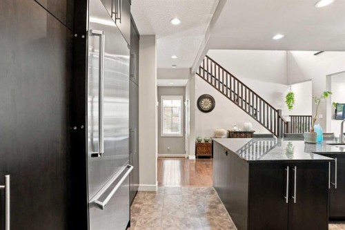 163 Cranarch Circle Se, Calgary, AB - Indoor