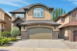 163 Cranarch Circle SE Calgary, AB T3M 0S5
