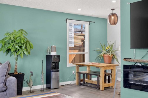 24 Penworth Crescent Se, Calgary, AB - Indoor