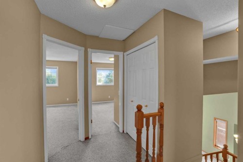 62 West Mitford Crescent, Cochrane, AB - Indoor Photo Showing Other Room