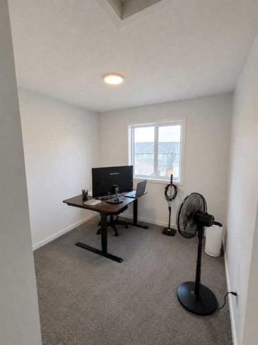 56 Rowmont Common Nw, Calgary, AB 