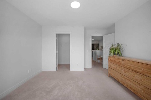 250 Carrington Gate Nw, Calgary, AB - Indoor