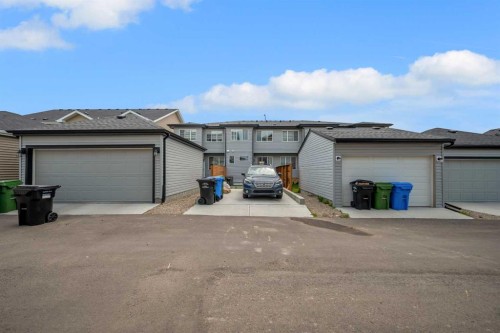 250 Carrington Gate Nw, Calgary, AB - Outdoor With Exterior