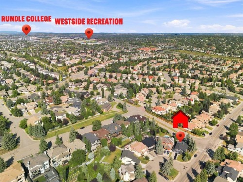 2709 Signal Hill Bay Sw, Calgary, AB - Outdoor With View