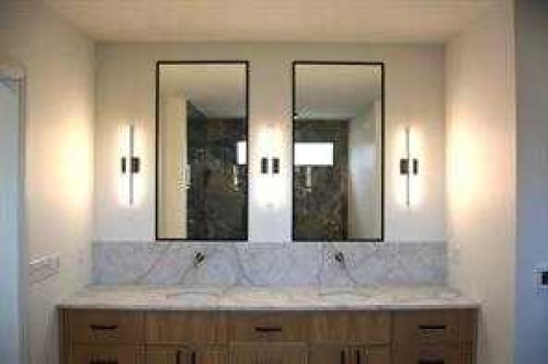 3511 34 Avenue Sw, Calgary, AB - Indoor Photo Showing Bathroom